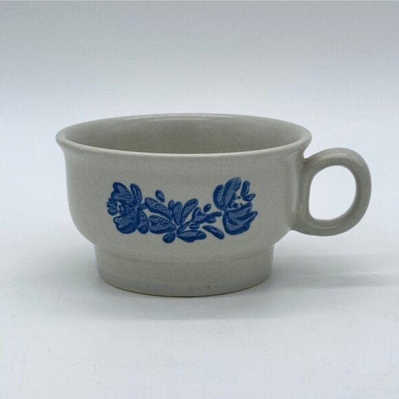 Pfaltzgraff Yorktown Gray & Blue Stoneware Mug 4" X 5" X 2.5" Vintage Pattern - Picture 1 of 3